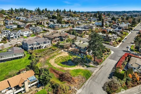 508 8th Avenue W Kirkland WA 98033
