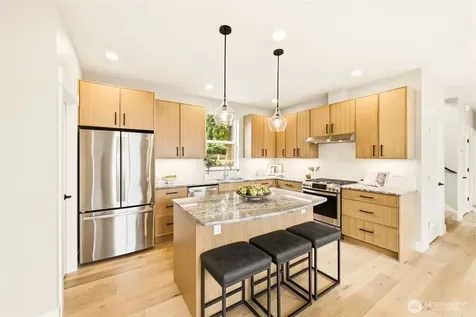 10202 44th Avenue SW Seattle WA 98146