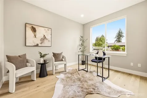 10202 44th Avenue SW Seattle WA 98146