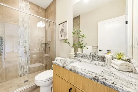 10202 44th Avenue SW Seattle WA 98146
