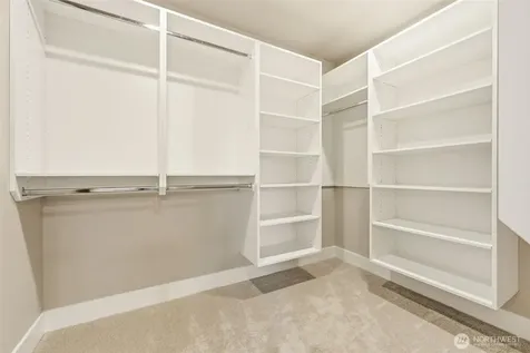 10202 44th Avenue SW Seattle WA 98146