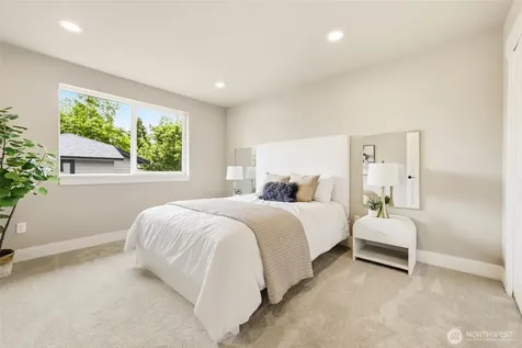 10202 44th Avenue SW Seattle WA 98146
