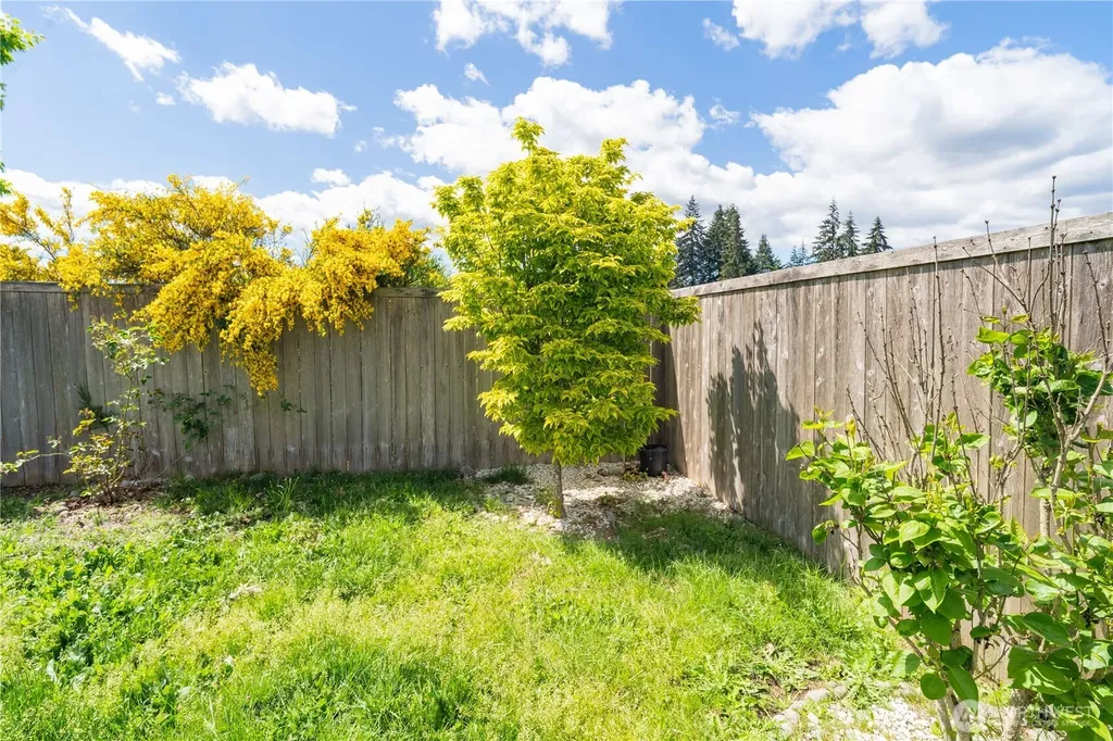 9324 179th Lane SW Rochester WA 98579