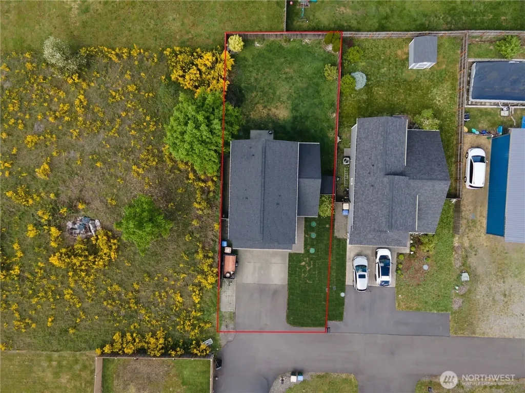 9324 179th Lane SW Rochester WA 98579