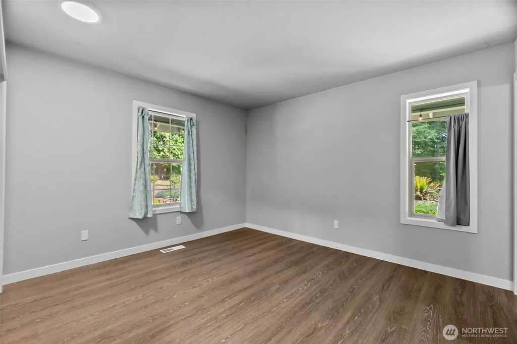 4539 Foxhall Drive NE Olympia WA 98516