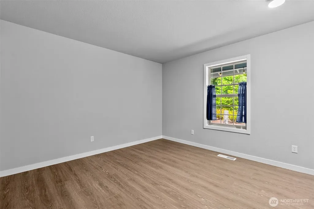 4539 Foxhall Drive NE Olympia WA 98516