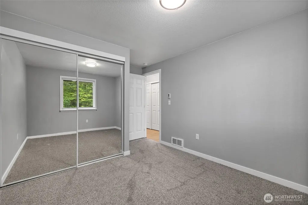 123 Lentz Rd N Winlock WA 98596