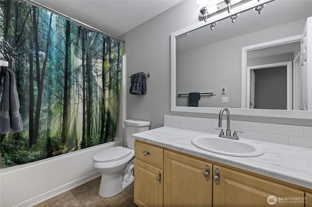 123 Lentz Rd N Winlock WA 98596