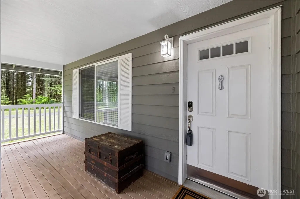 123 Lentz Rd N Winlock WA 98596