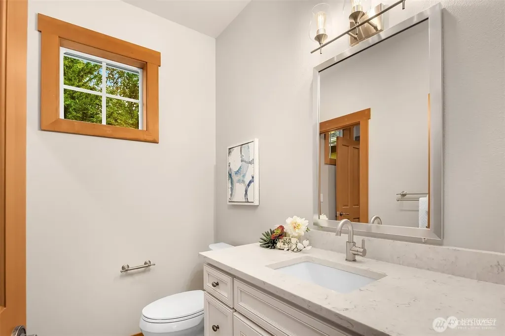 25935 SE 235th Way Maple Valley WA 98038