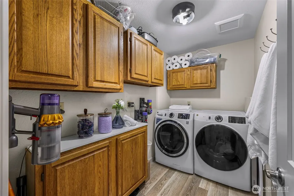 6465 Haven Way Clinton WA 98236