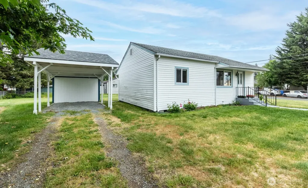 11711 12th Avenue S Parkland WA 98444