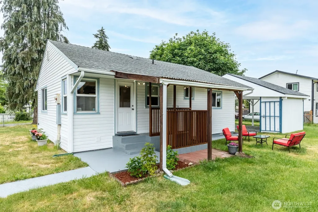 11711 12th Avenue S Parkland WA 98444