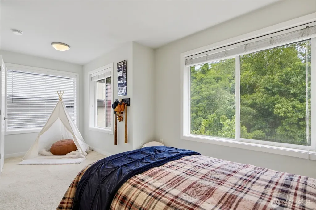 4115 Delridge Way SW Seattle WA 98106