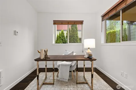 16516 2nd Park SE Bothell WA 98012