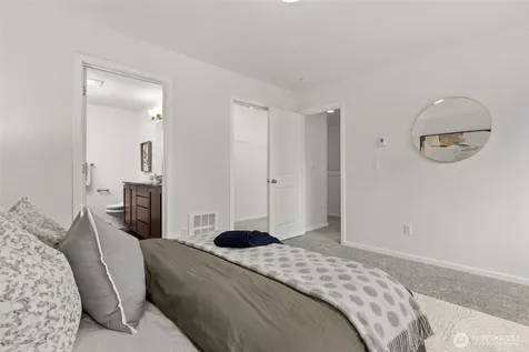 16516 2nd Park SE Bothell WA 98012