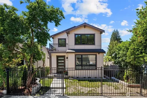523 Bridges Avenue S Kent WA 98032