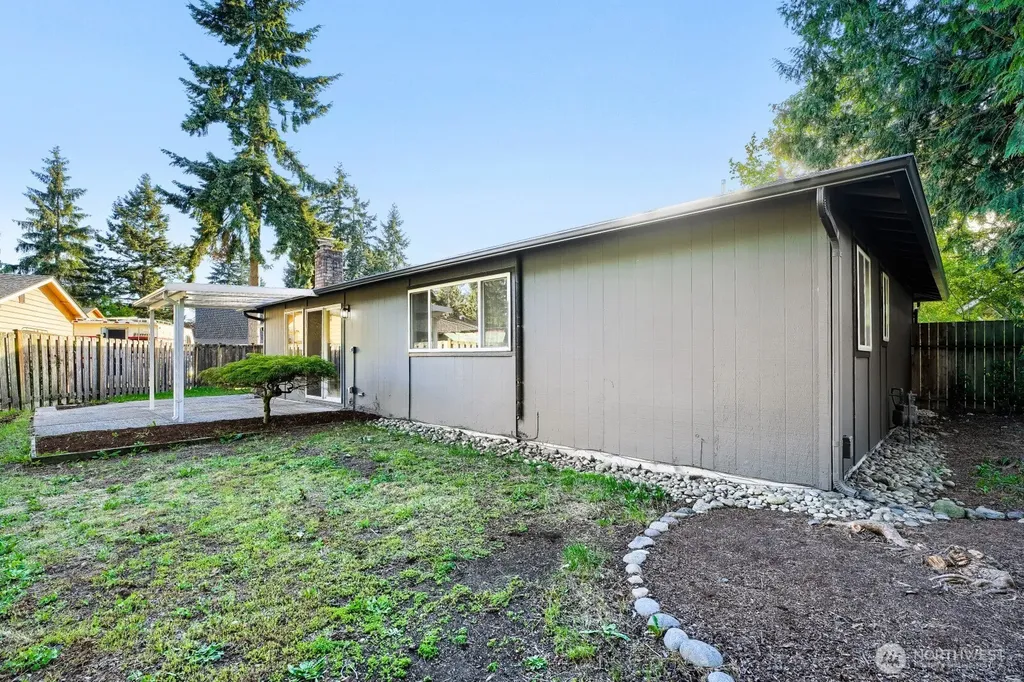 32424 10th Place S Federal Way WA 98003