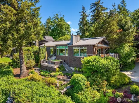 16221 Reitan Road NE Bainbridge Island WA 98110