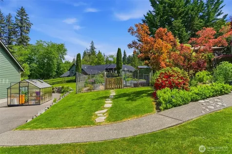 1409 27th Street SE Puyallup WA 98372