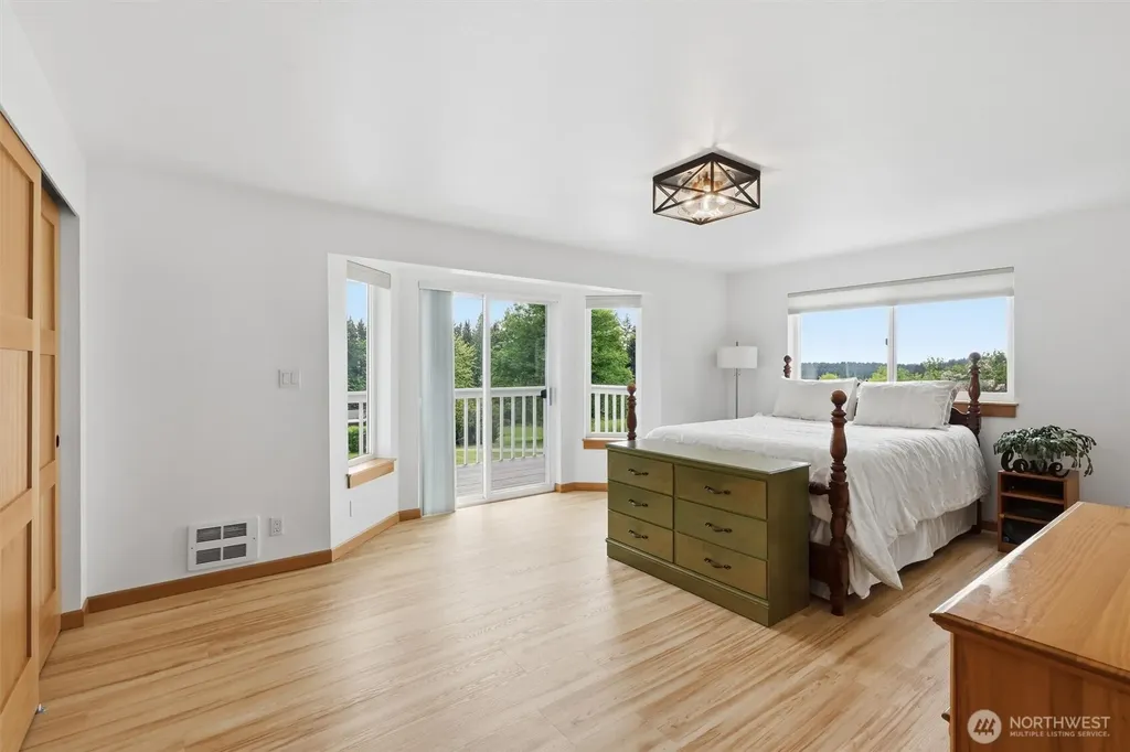 533 316 Street NE Stanwood WA 98292