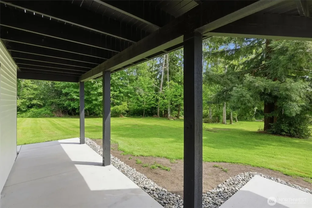 533 316 Street NE Stanwood WA 98292