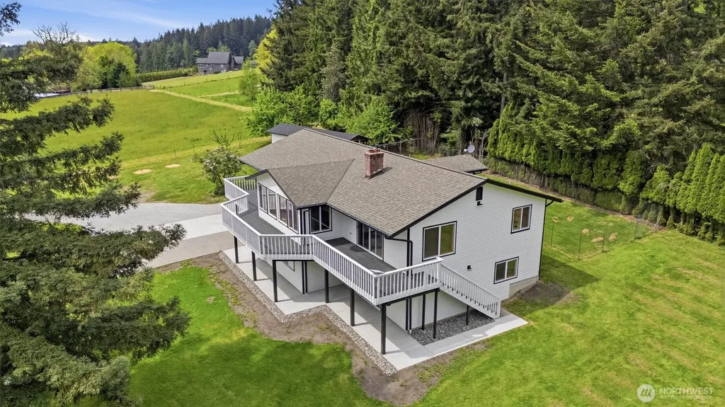 533 316 Street NE Stanwood WA 98292