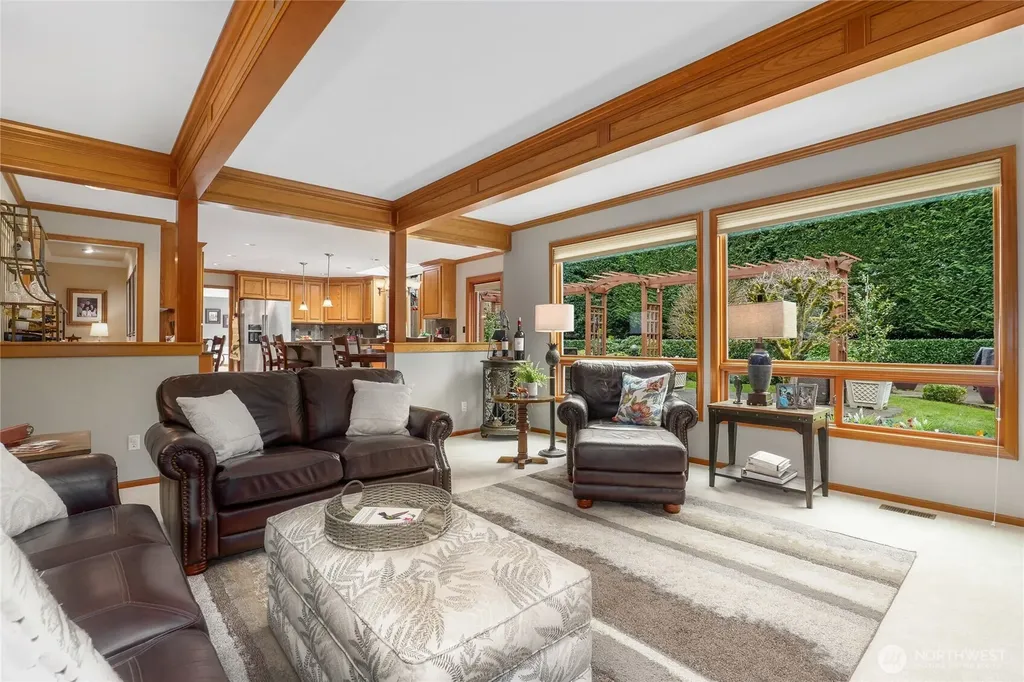 22519 SE 46th Place Sammamish WA 98075