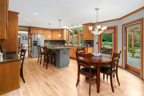 22519 SE 46th Place Sammamish WA 98075