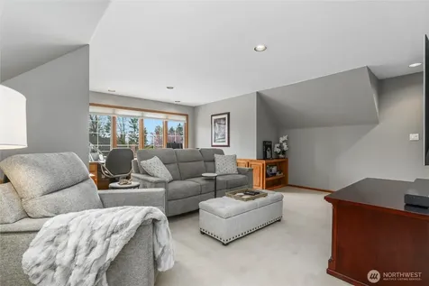 22519 SE 46th Place Sammamish WA 98075