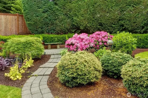 22519 SE 46th Place Sammamish WA 98075