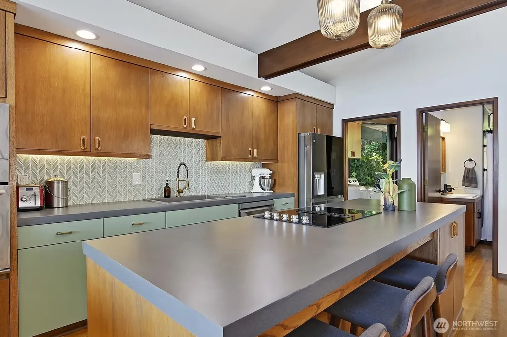 9620 Rainier Avenue S Seattle WA 98118