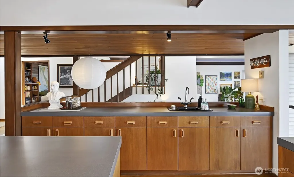 9620 Rainier Avenue S Seattle WA 98118