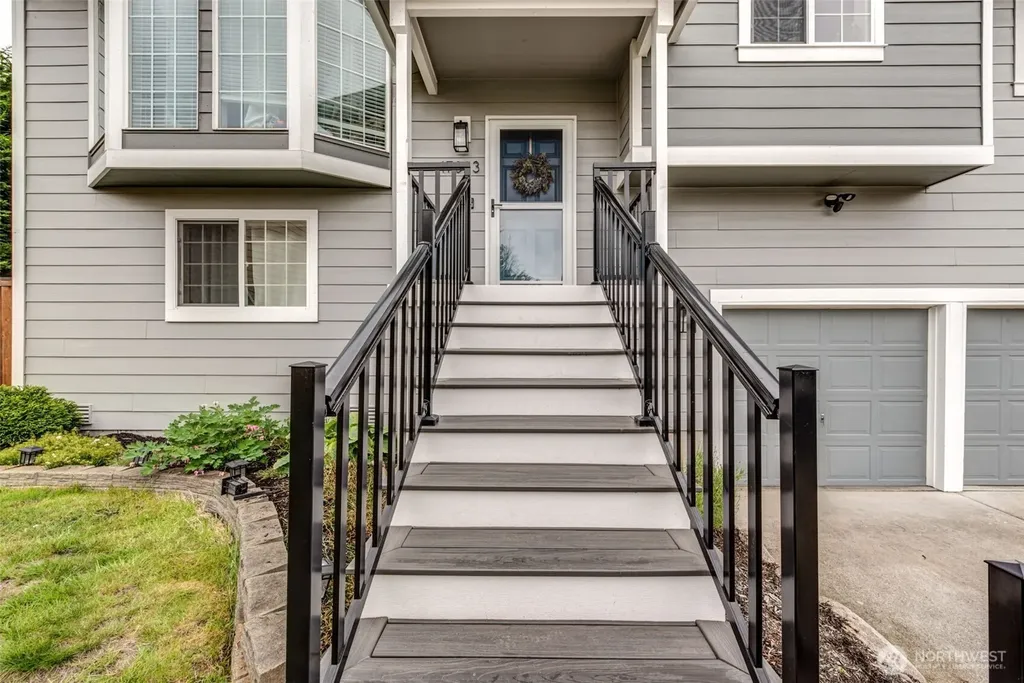 17323 74th Drive NE Arlington WA 98223