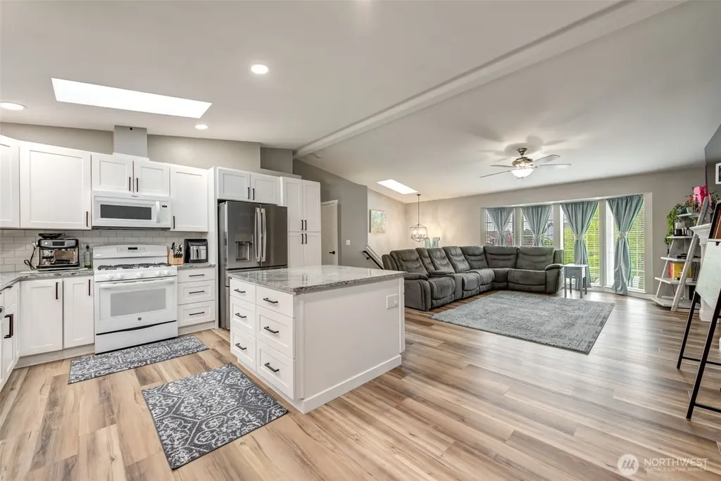 17323 74th Drive NE Arlington WA 98223