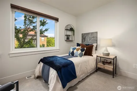 998 NE High Street Issaquah WA 98029