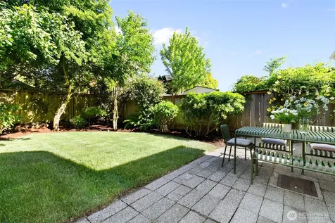 3260 42nd Avenue SW Seattle WA 98116