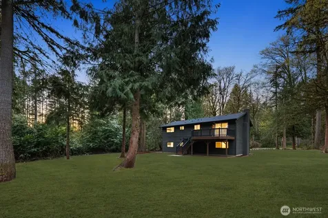 21507 SE 248th Street Maple Valley WA 98038