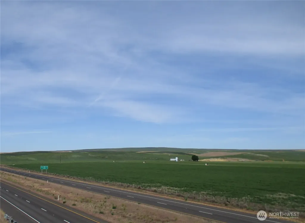 1351 Cummins Road Touchet WA 99360