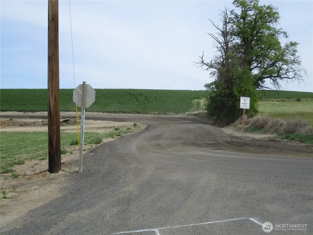 1351 Cummins Road Touchet WA 99360