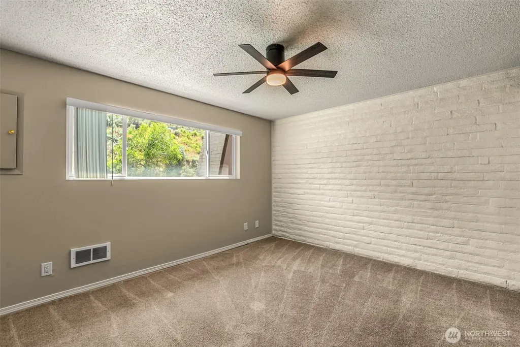 1818 Skyline Drive Wenatchee WA 98801
