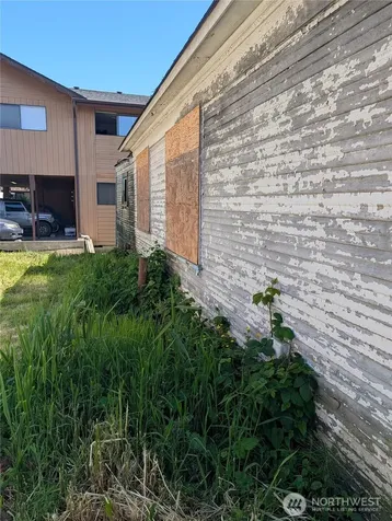 603 6th Street Hoquiam WA 98550