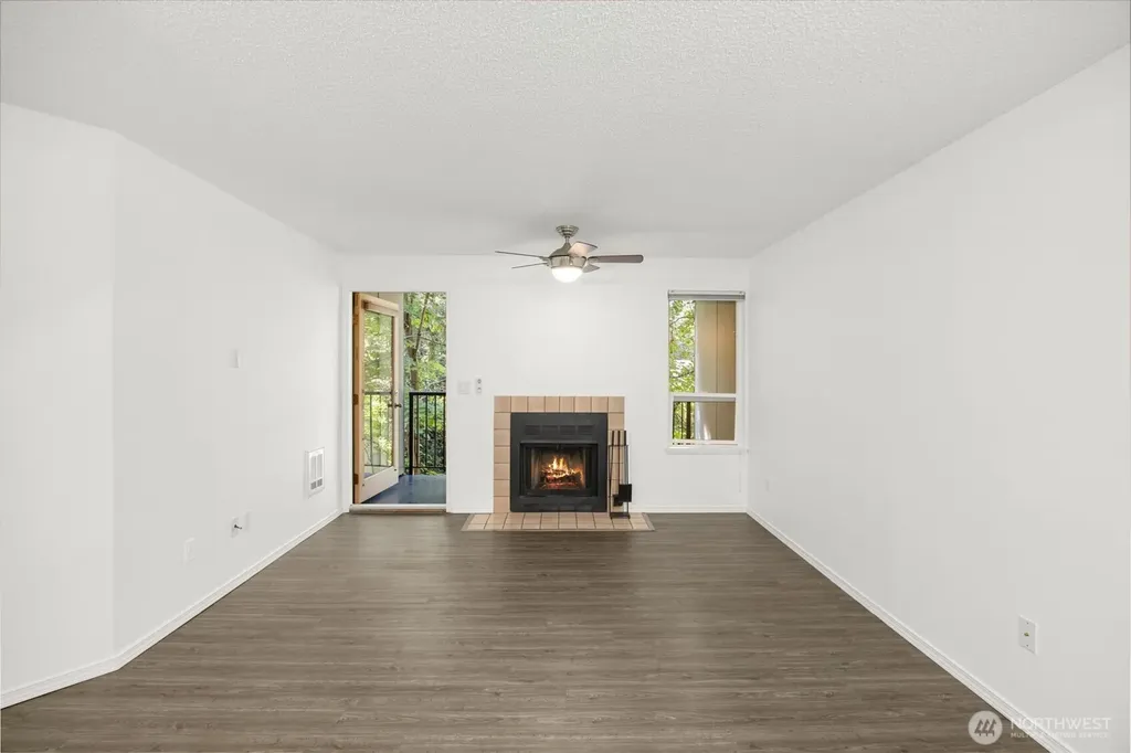 13717 Linden Avenue N Seattle WA 98133