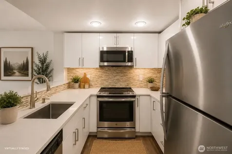 13717 Linden Avenue N Seattle WA 98133