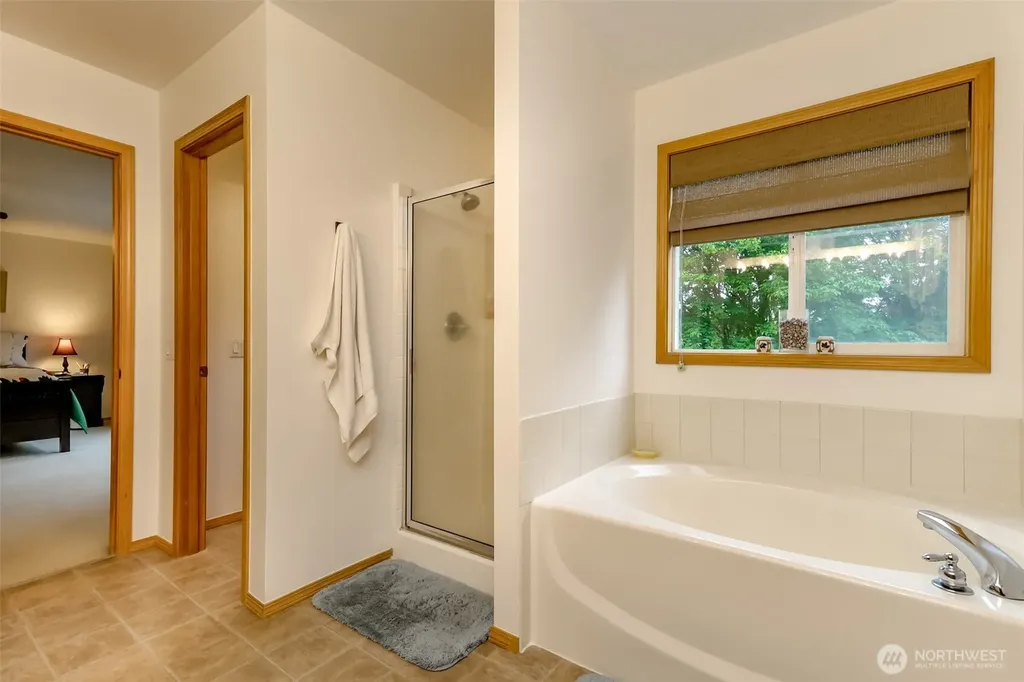 1502 Jensen Avenue Dupont WA 98327