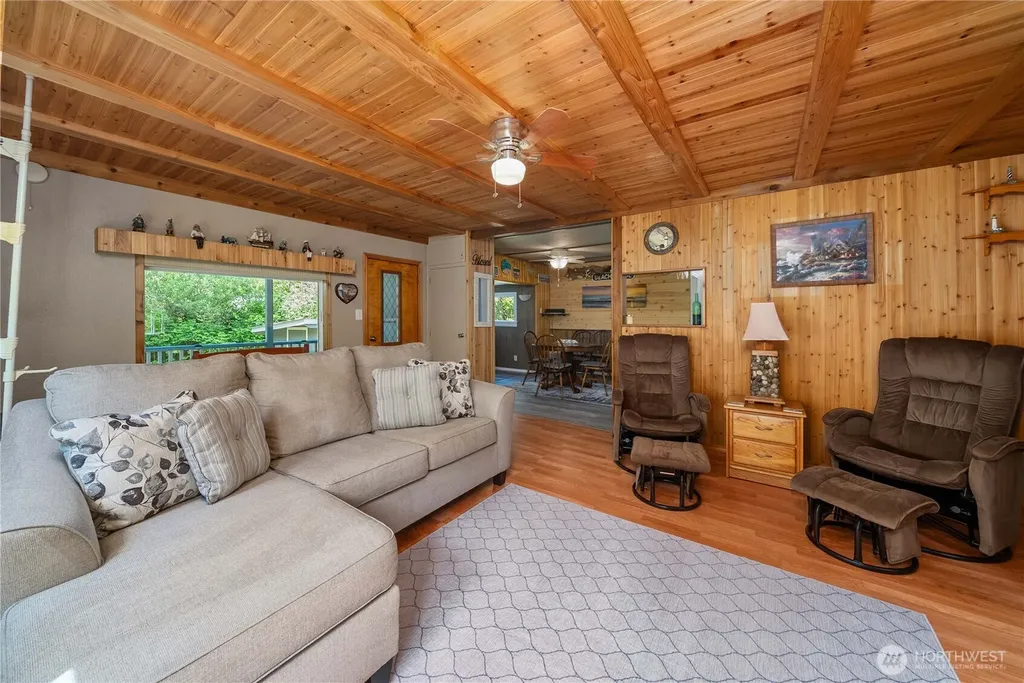 2530 State Route 109 Ocean City WA 98569
