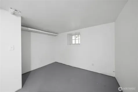 319 29th Avenue Seattle WA 98122