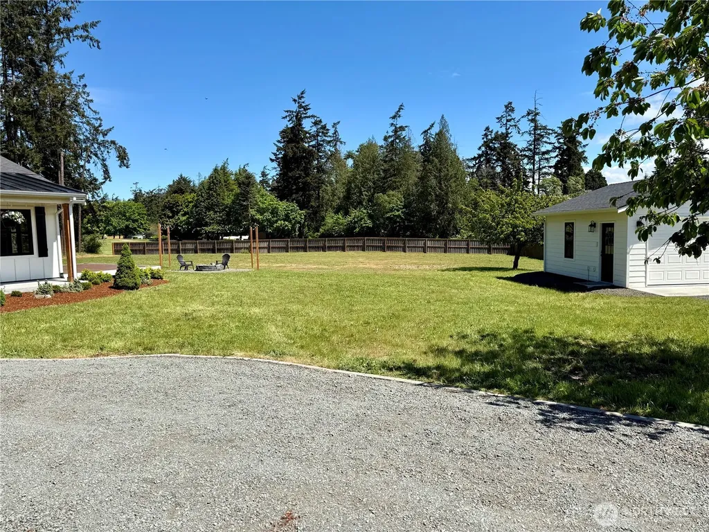 1725 Woodcock Road Sequim WA 98382