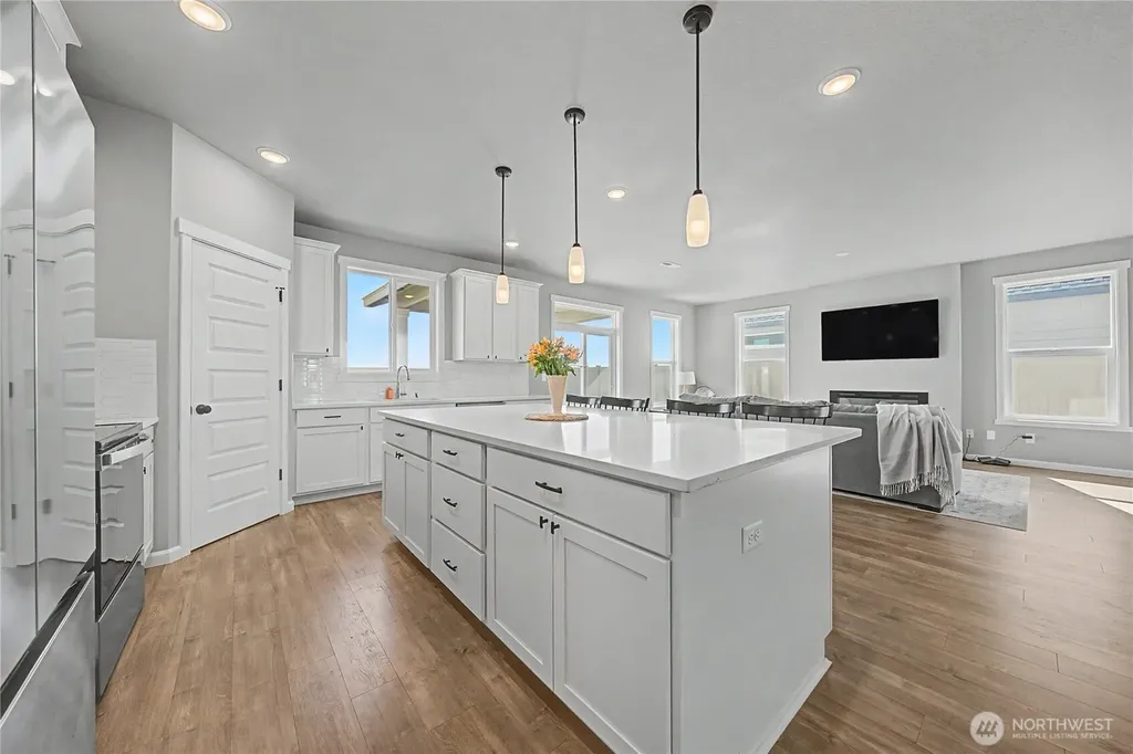 738 I Street NE Quincy WA 98848