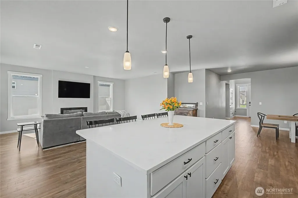 738 I Street NE Quincy WA 98848